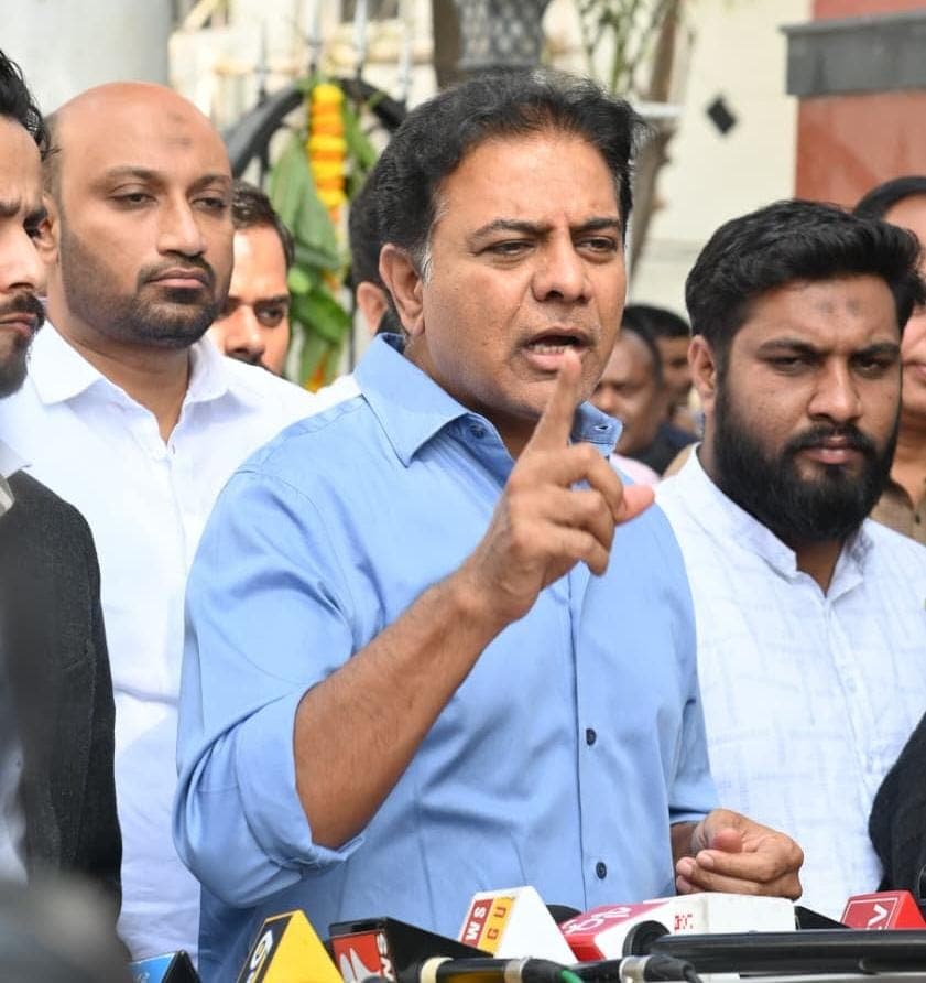 KTR Slams Congress Government After KCR’s SIT Inquiry!