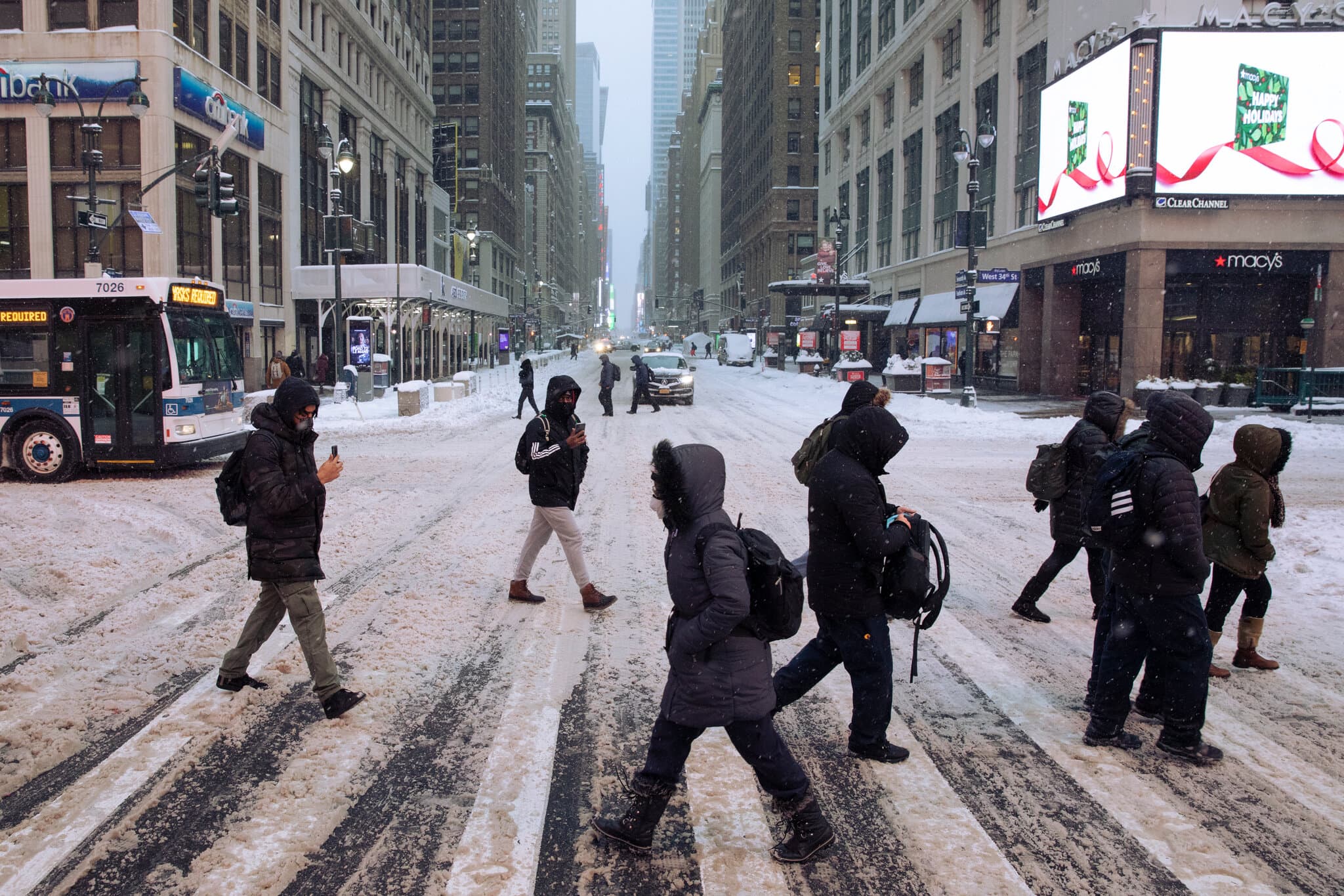 Severe Cold Wreaks Havoc in New York, 17 Dead