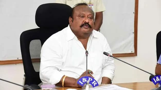 Case Registered Against Karimnagar BRS MLA Gangula Kamalakar