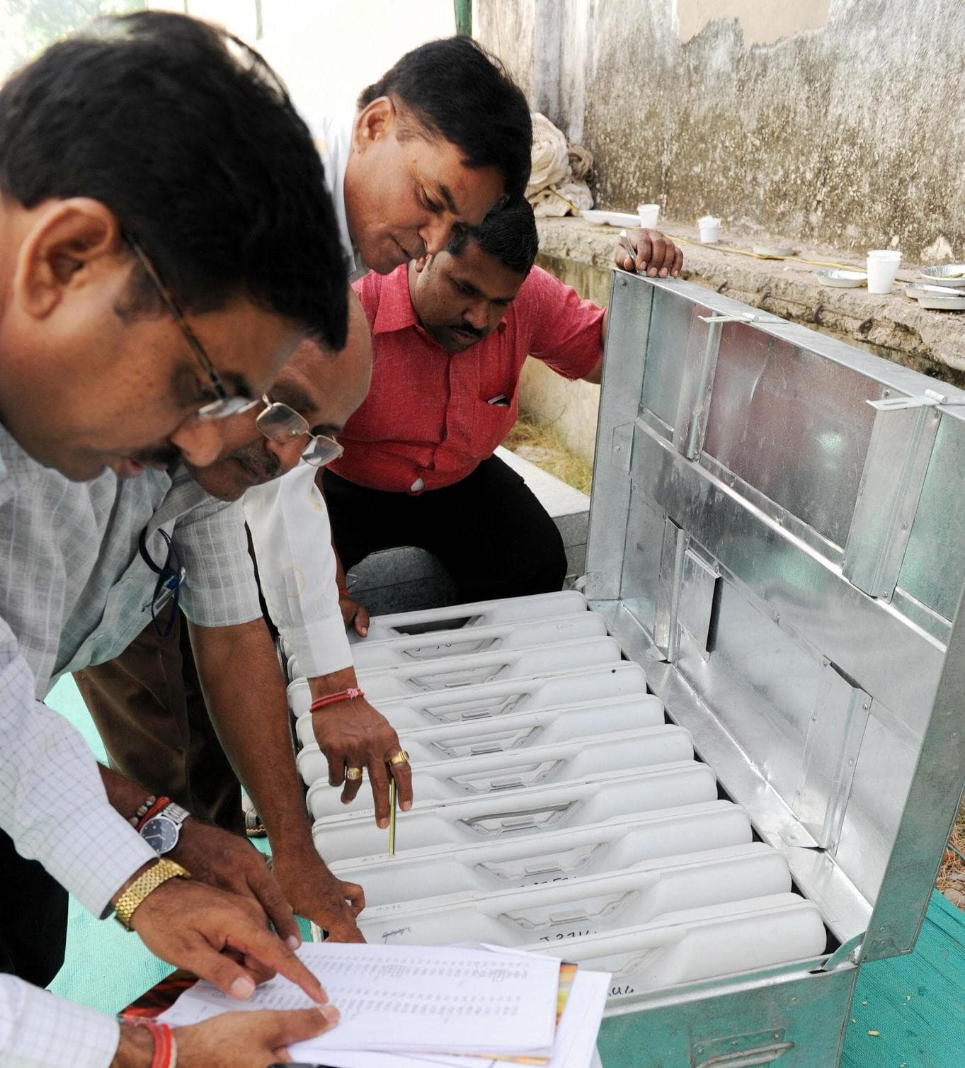 Supreme Court Allows Class 10 Documents as Supporting Proof for Voter Eligibility Verification!