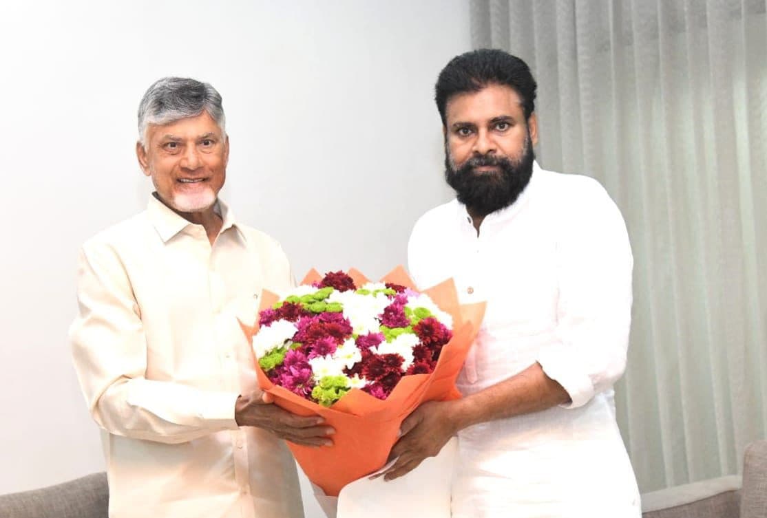 Deputy CM Pawan Kalyan Meets CM Chandrababu Naidu
