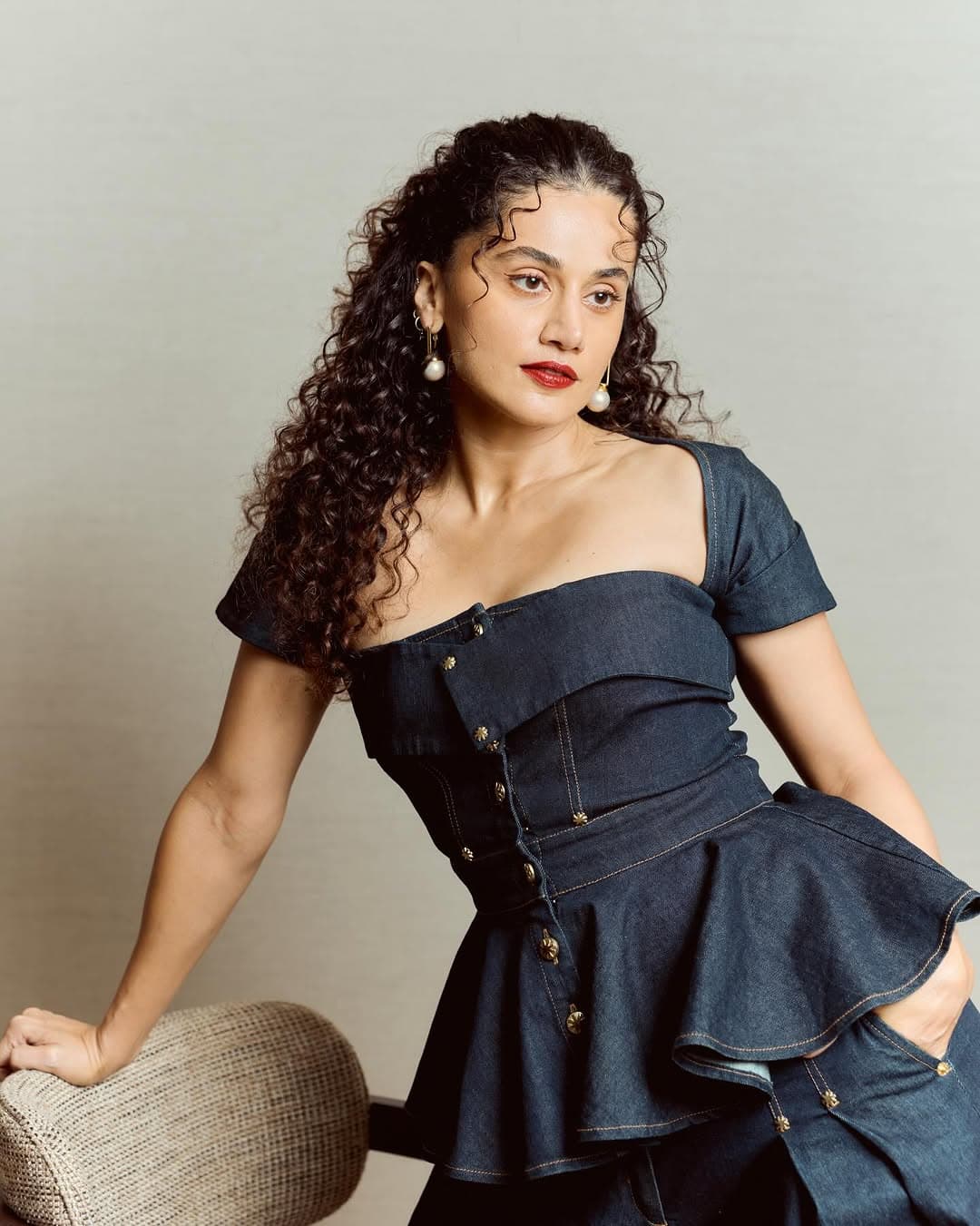 Soft & Stylish Look of Taapsee