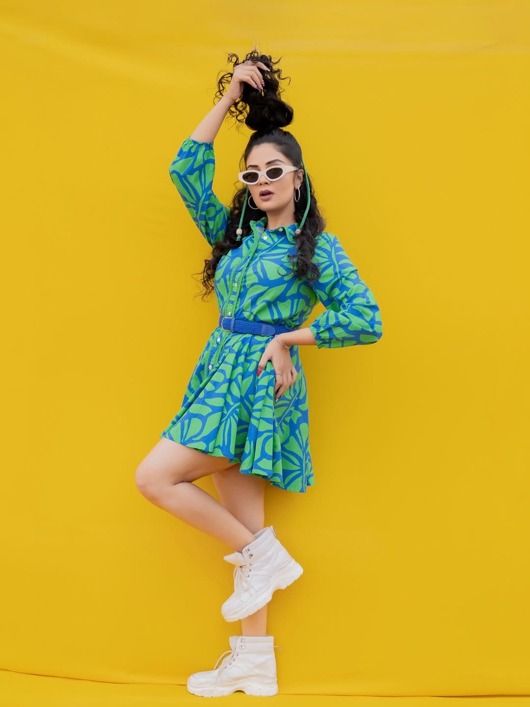 Sreemukhi – Bright Style, Bold Energy