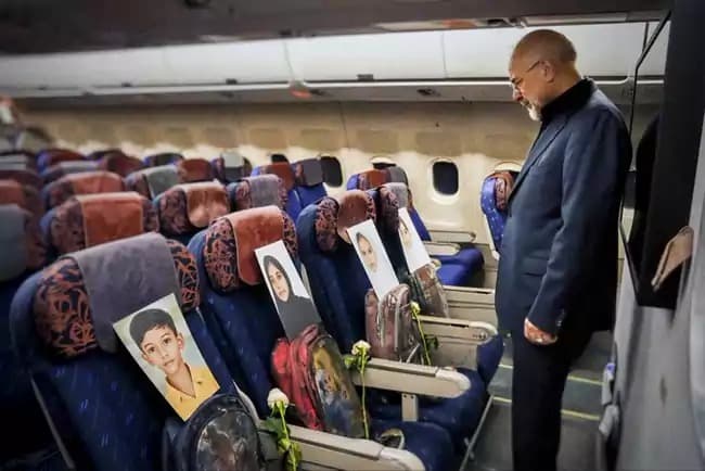 An Emotional Atmosphere Aboard a Flight in Iran