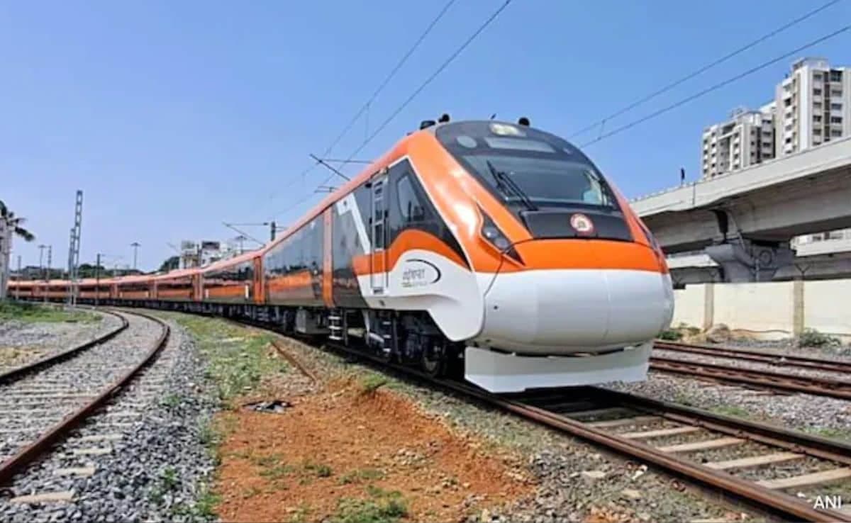 Vande Bharat Sleeper Trains to Launch Soon Between Bengaluru and Mumbai