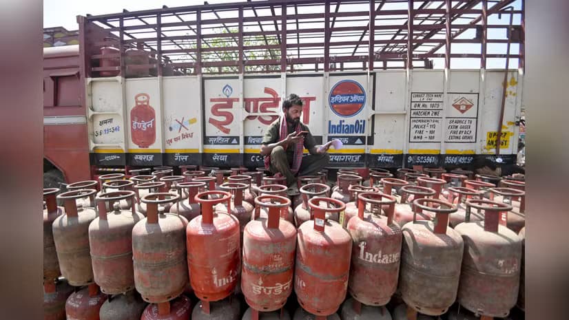 Government Doubles 5 Kg LPG Cylinder Supply to Ease Shortage Crisis