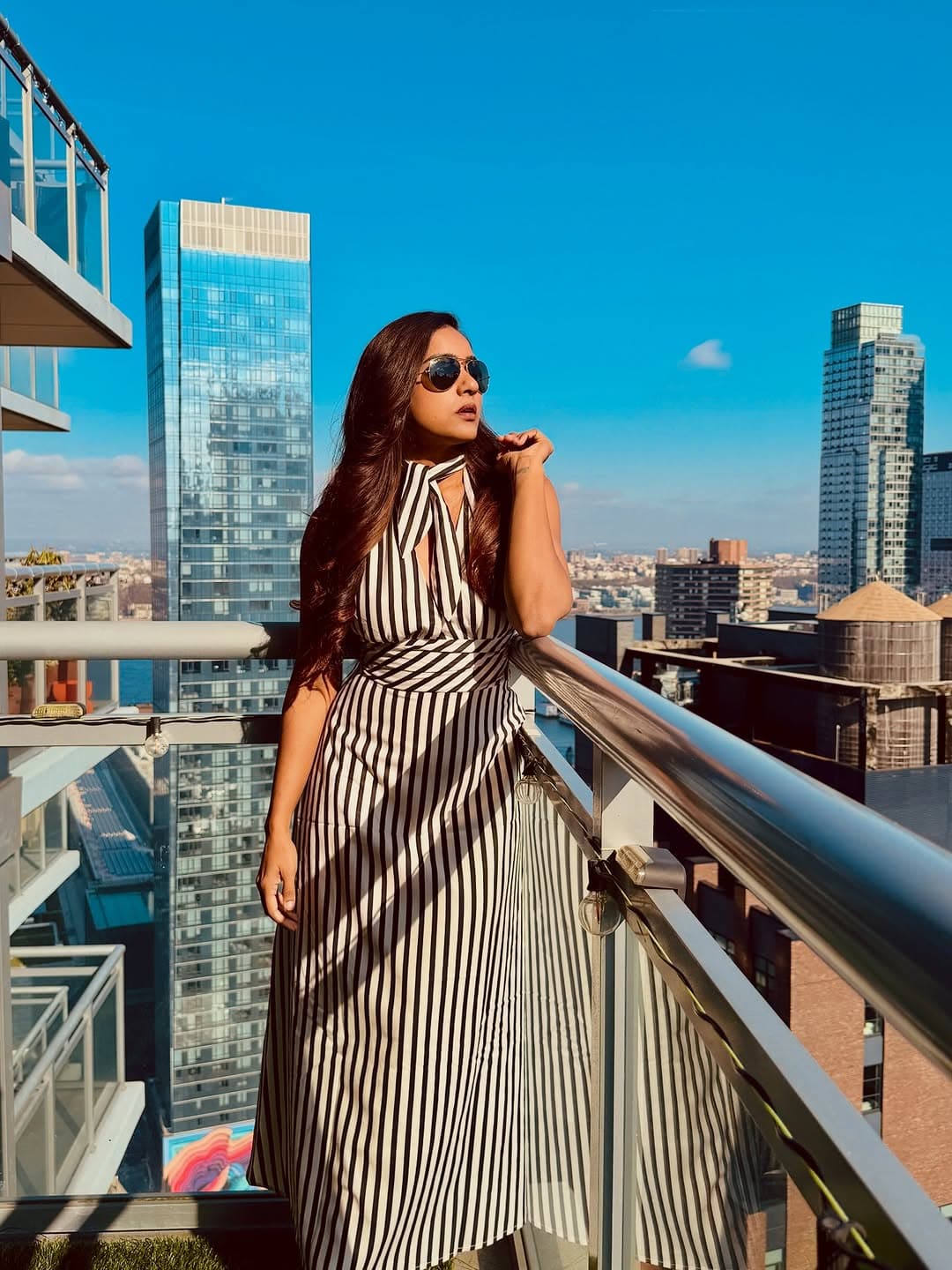 Vithika Sheru Turns Heads with Chic City Vibes!