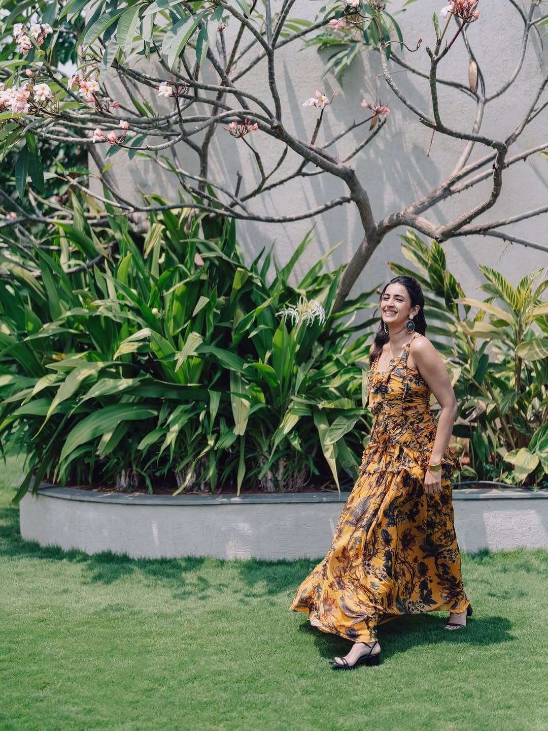 Niharika Konidela Blooms in Style!