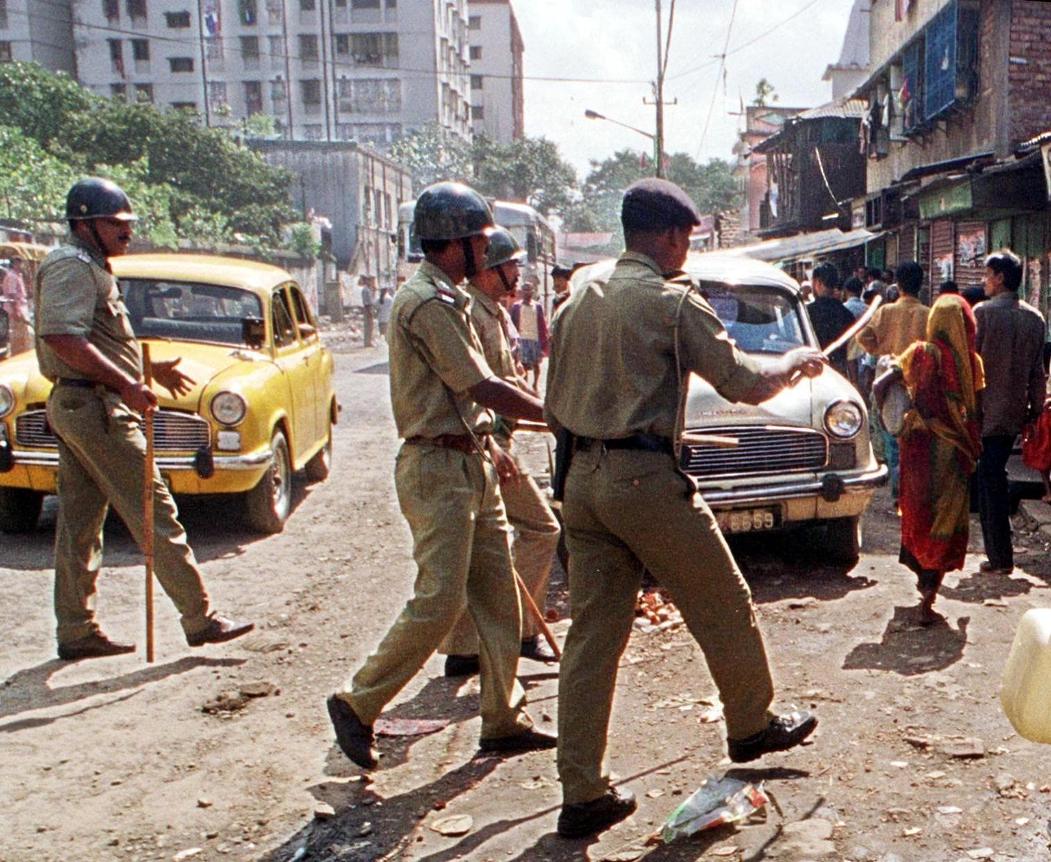 Tensions Flare in Bengal Polls; BJP Candidate Attacked!