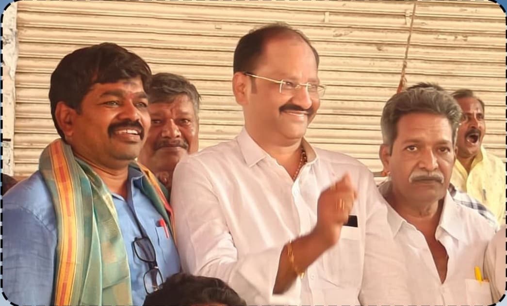 Vallabhaneni Anil Kumar Wins Big in TFI Employees Federation Elections!